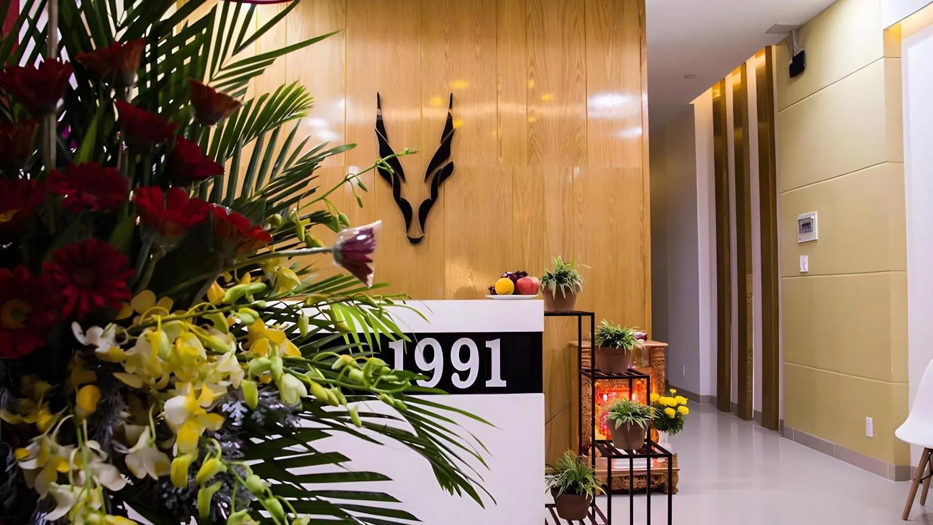 1991 Hotel Παν Θιέτ